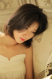 AA级女人大片